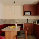 Appart hôtel Edgar - Lemercier 4*